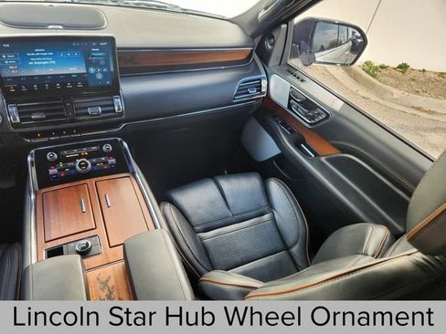 Certified 2022 Lincoln Navigator L Black Label AWD/4WD image 15