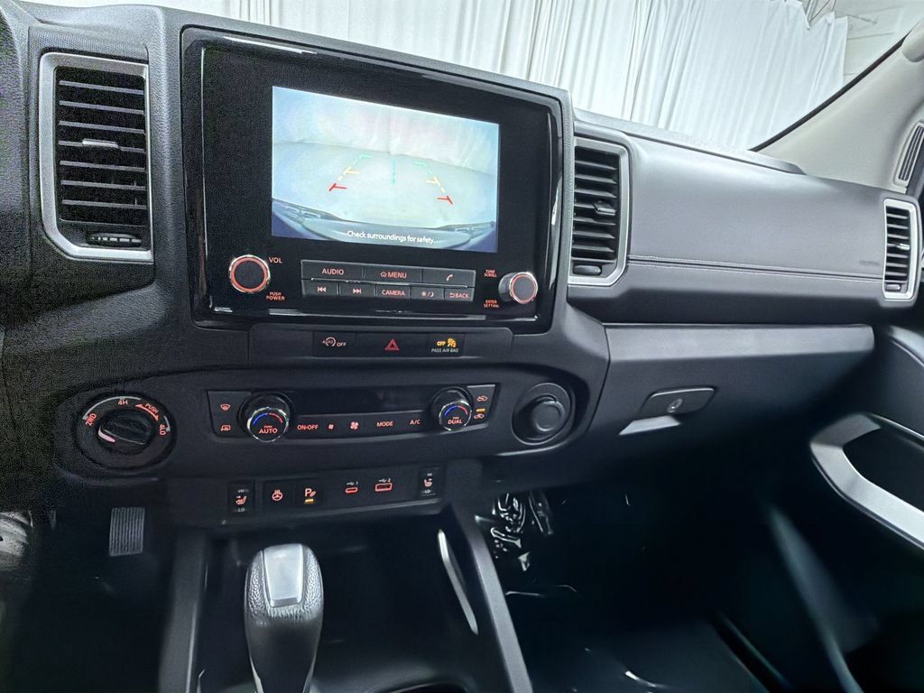 Used 2023 Nissan Frontier SV w/ SV Convenience Package AWD/4WD image 22