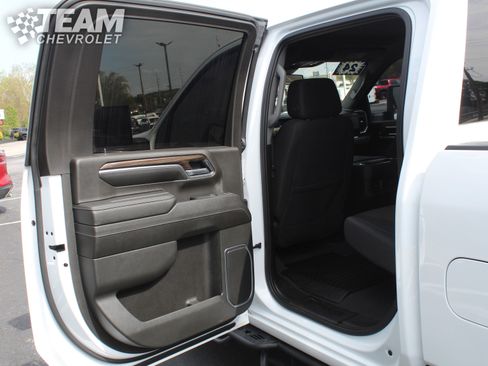 Used 2024 Chevrolet Silverado 3500 LT w/ Convenience Package AWD/4WD image 19