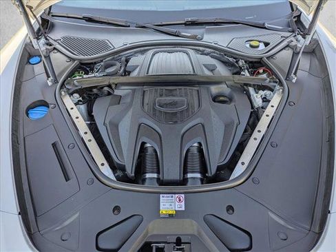 Used 2023 Porsche Panamera 4 Platinum Edition image 24