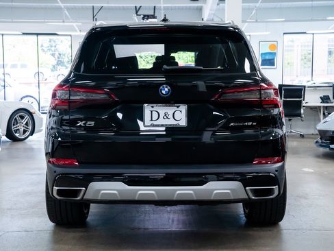 Used 2023 BMW X5 xDrive45e AWD/4WD image 6