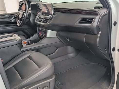 Used 2021 Chevrolet Tahoe LT image 17