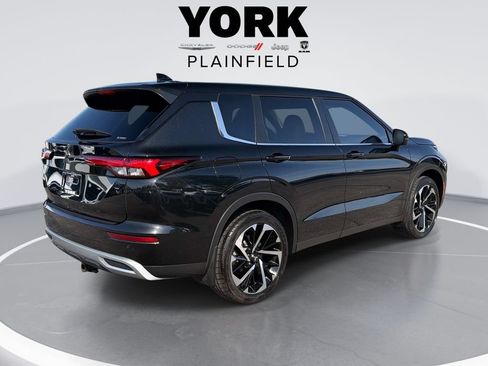 Used 2024 Mitsubishi Outlander SE Black Edition AWD/4WD image 5