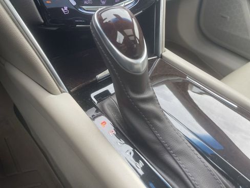 Used 2016 Cadillac XTS Luxury w/ Driver Awareness Package image 23