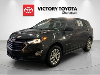 Used 2021 Chevrolet Equinox LS w/ LS Convenience Package AWD/4WD video 1