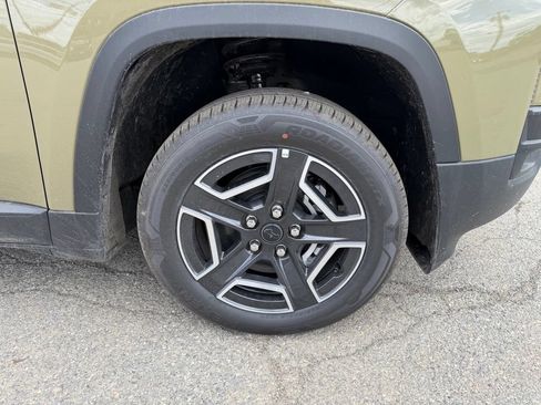 New 2026 Jeep Cherokee Laredo AWD/4WD image 28