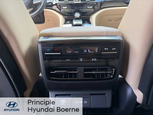 Used 2025 Acura MDX w/ Technology Package AWD/4WD image 10