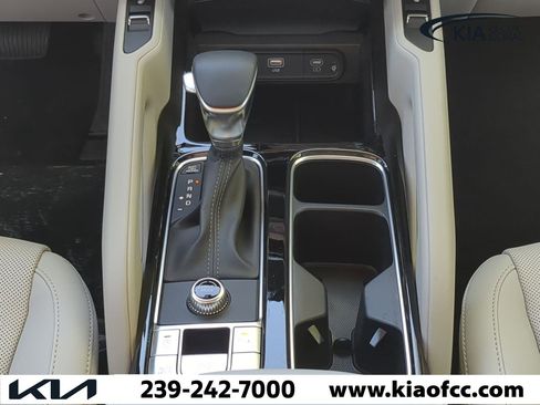 New 2025 Kia Telluride S image 18