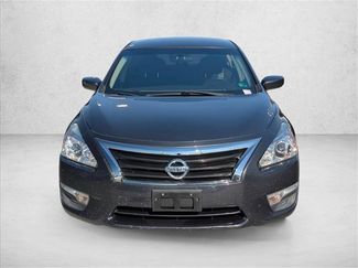 Used 2013 Nissan Altima 2.5 SV FWD video 2
