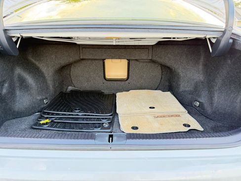 Used 2015 Lexus ES 350 w/ Luxury Package FWD image 35