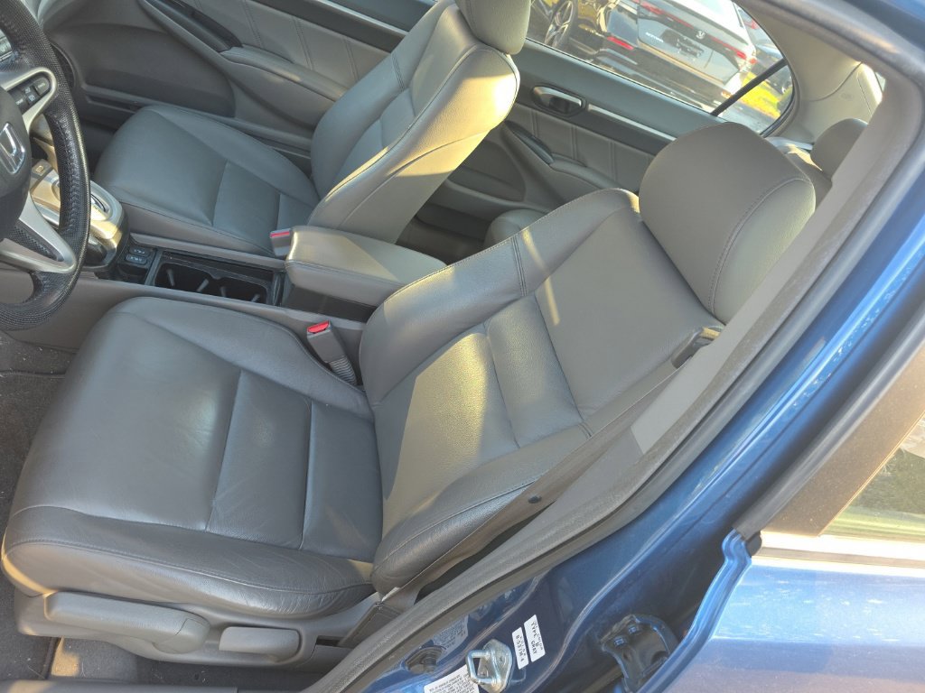 Used 2010 Honda Civic EX-L image 11