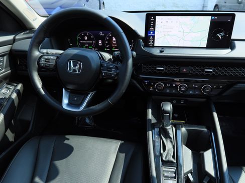 Certified 2025 Honda Accord Touring image 14