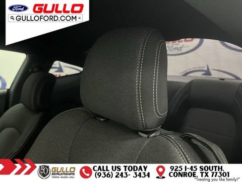 Used 2025 Ford Mustang Coupe RWD image 14