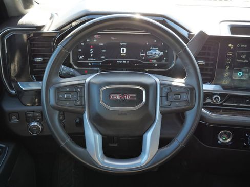 Used 2024 GMC Sierra 1500 Elevation image 16