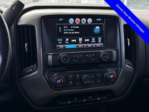 Used 2018 Chevrolet Silverado 1500 LT w/ All Star Edition AWD/4WD image 15