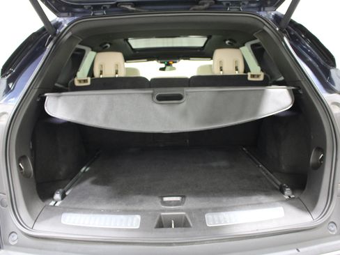 Used 2019 Cadillac XT5 Luxury FWD image 25