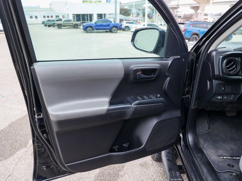 Certified 2023 Toyota Tacoma SR5 image 32