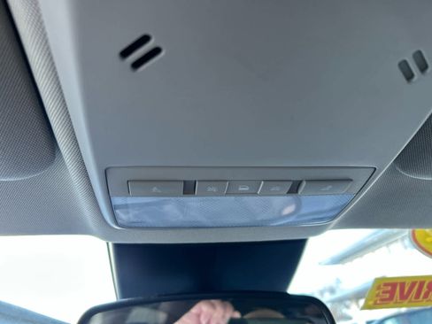 Used 2022 Buick Encore Preferred image 20