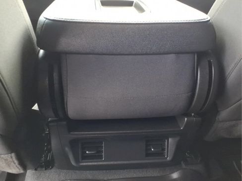 Used 2023 Chevrolet Silverado 1500 Custom RWD image 16