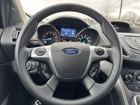 Used 2014 Ford Escape SE image 17