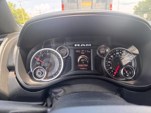Used 2019 RAM 1500 Big Horn AWD/4WD image 23