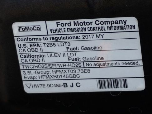 Used 2017 Ford Explorer XLT w/ Equipment Group 201A image 14