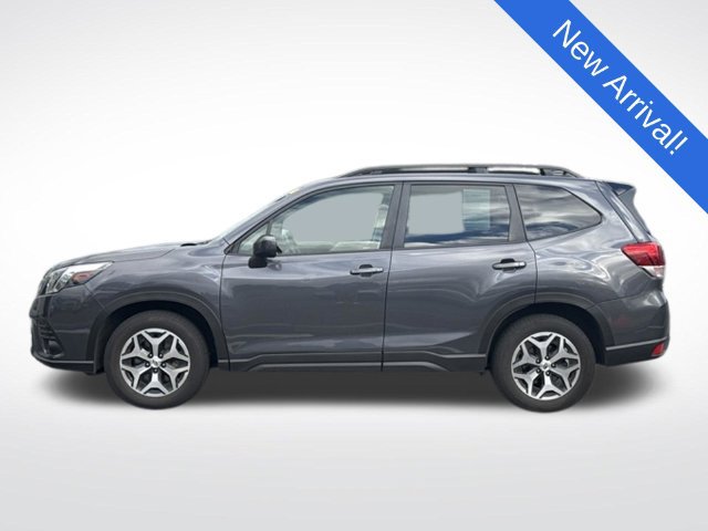 Used 2024 Subaru Forester Premium AWD/4WD image 4