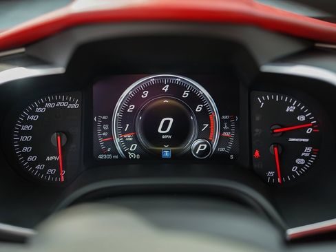 Used 2016 Chevrolet Corvette Z06 w/ 3LZ Preferred Equipment Group image 22