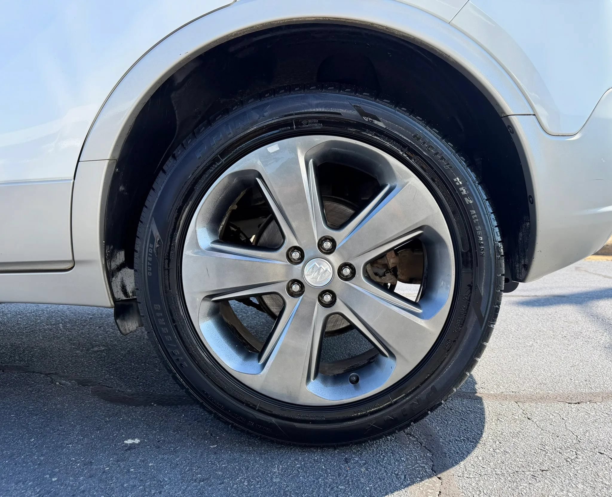Used 2014 Buick Encore FWD image 27
