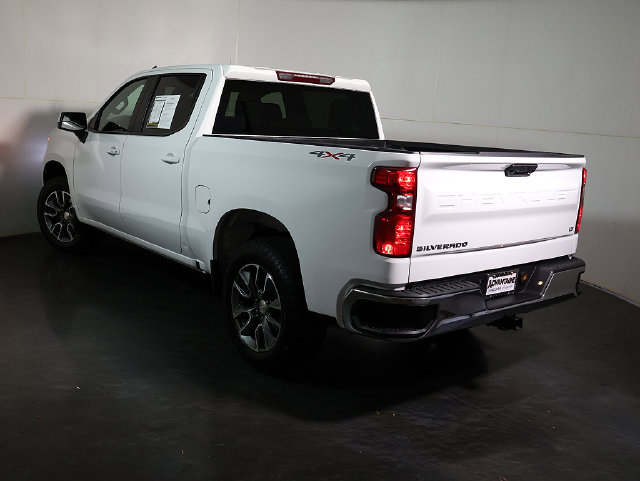 Used 2025 Chevrolet Silverado 1500 LT AWD/4WD image 2