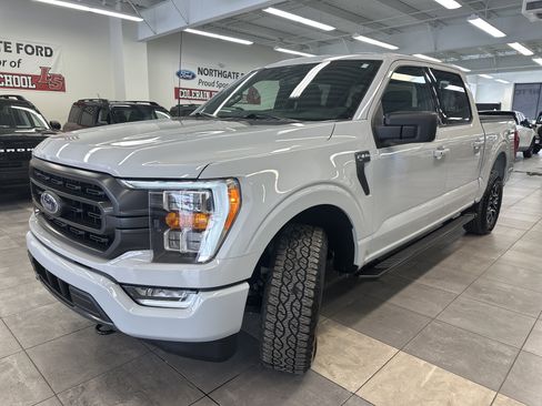 Used 2023 Ford F150 XLT w/ Equipment Group 302A High image 18