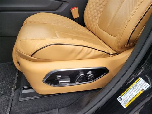 Used 2023 Jeep Grand Cherokee L Summit w/ Luxury Tech Group V image 14