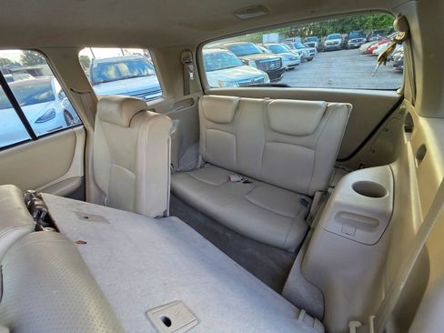 Used 2007 Toyota Highlander Limited FWD image 17