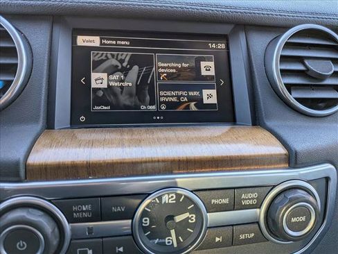 Used 2016 Land Rover LR4 HSE image 17