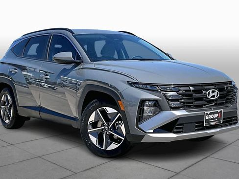 Certified 2025 Hyundai Tucson SEL image 3