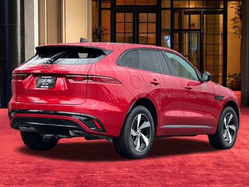 New 2025 Jaguar F-PACE R-Dynamic S image 10