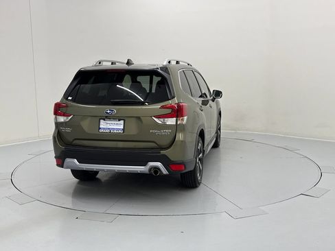 Used 2024 Subaru Forester Touring AWD/4WD image 5