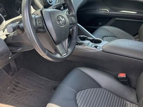 Used 2024 Toyota Camry SE w/ Convenience Package FWD image 3