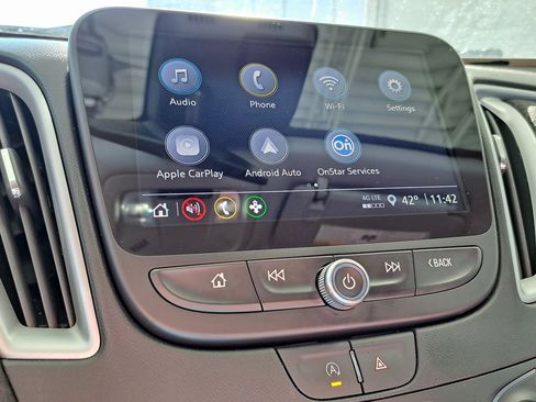 Used 2023 Chevrolet Malibu LS image 16