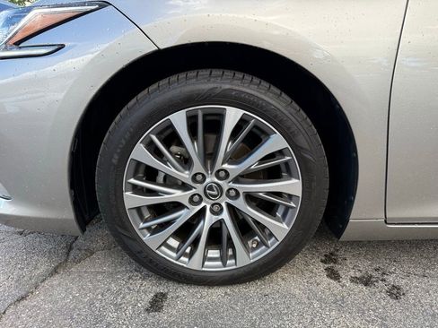 Used 2019 Lexus ES 350 image 24