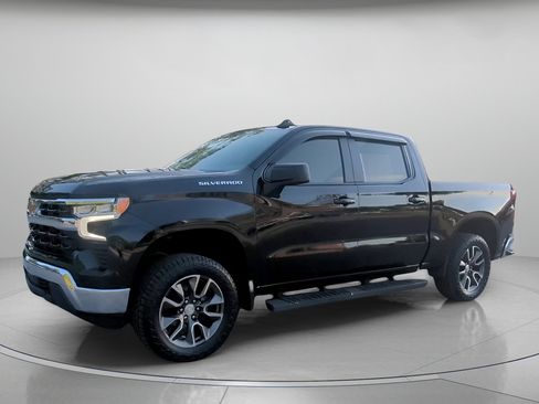 Used 2022 Chevrolet Silverado 1500 LT w/ Protection Package RWD image 13