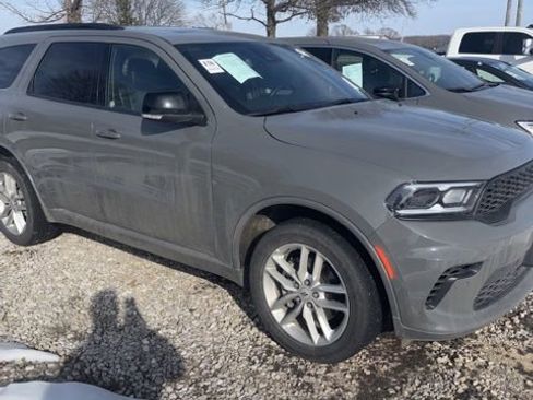 Used 2025 Dodge Durango GT image 2