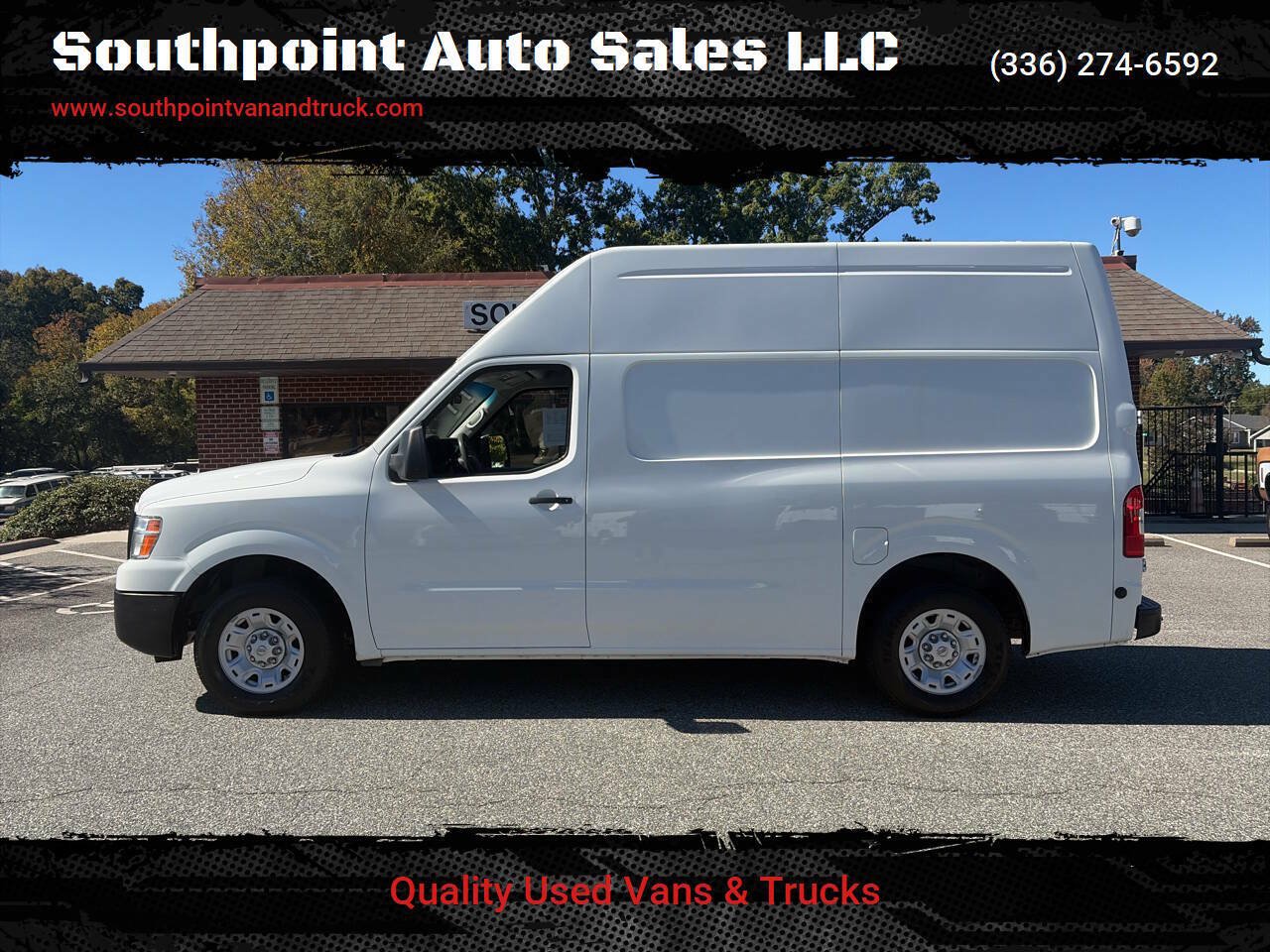 Used 2020 Nissan NV 2500 SV w/ Back Door Glass Package RWD image 1