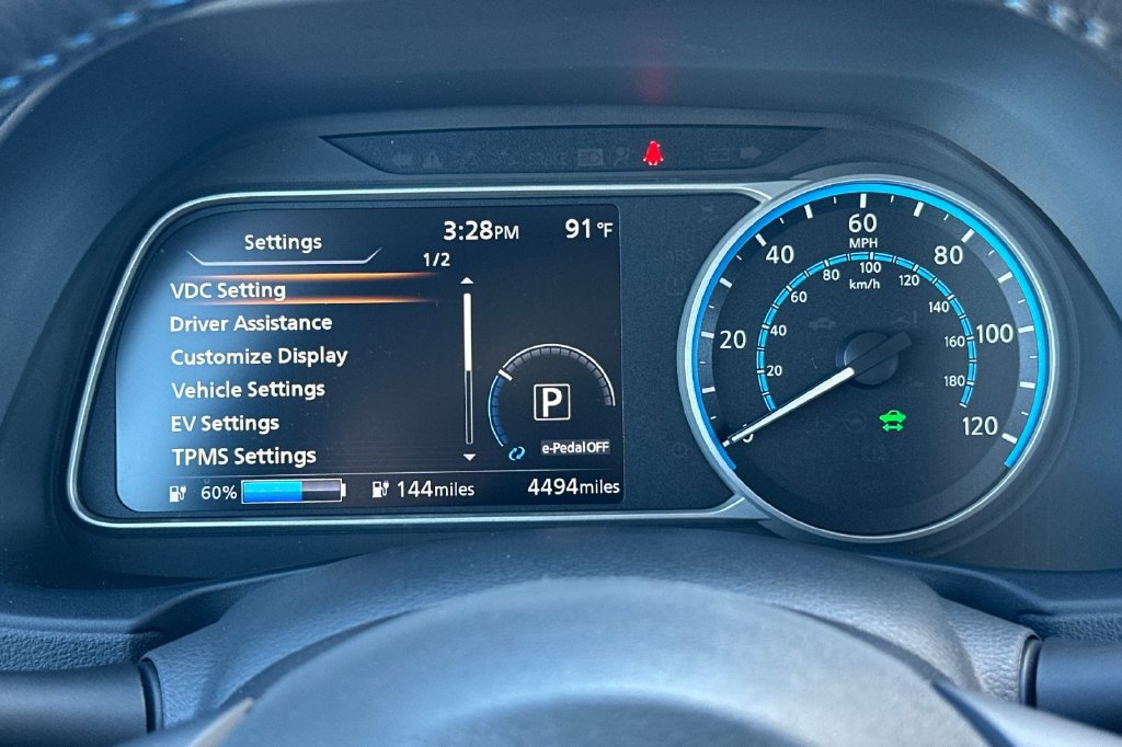Used 2025 Nissan Leaf SV Plus FWD image 24