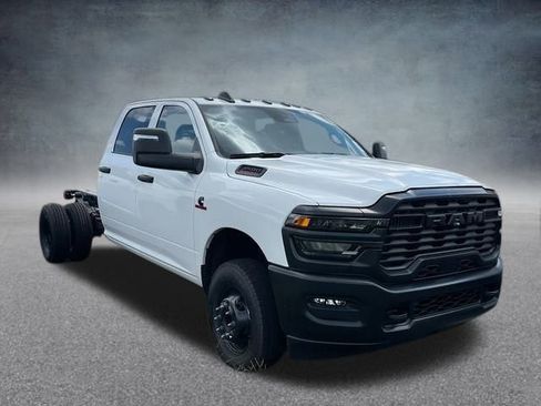 New 2025 RAM 3500 Tradesman image 2