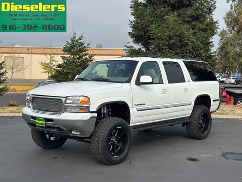 Used 2002 GMC Yukon XL 2500 SLT image 1