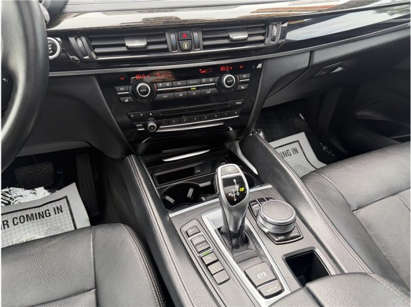 Used 2019 BMW X6 sDrive35i w/ Convenience Package RWD image 39