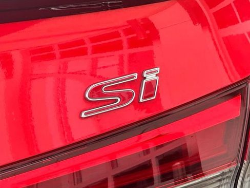 Used 2023 Honda Civic Si image 4