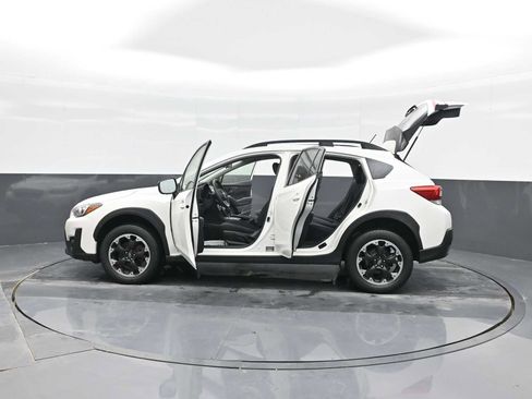 Used 2021 Subaru Crosstrek 2.0i image 39