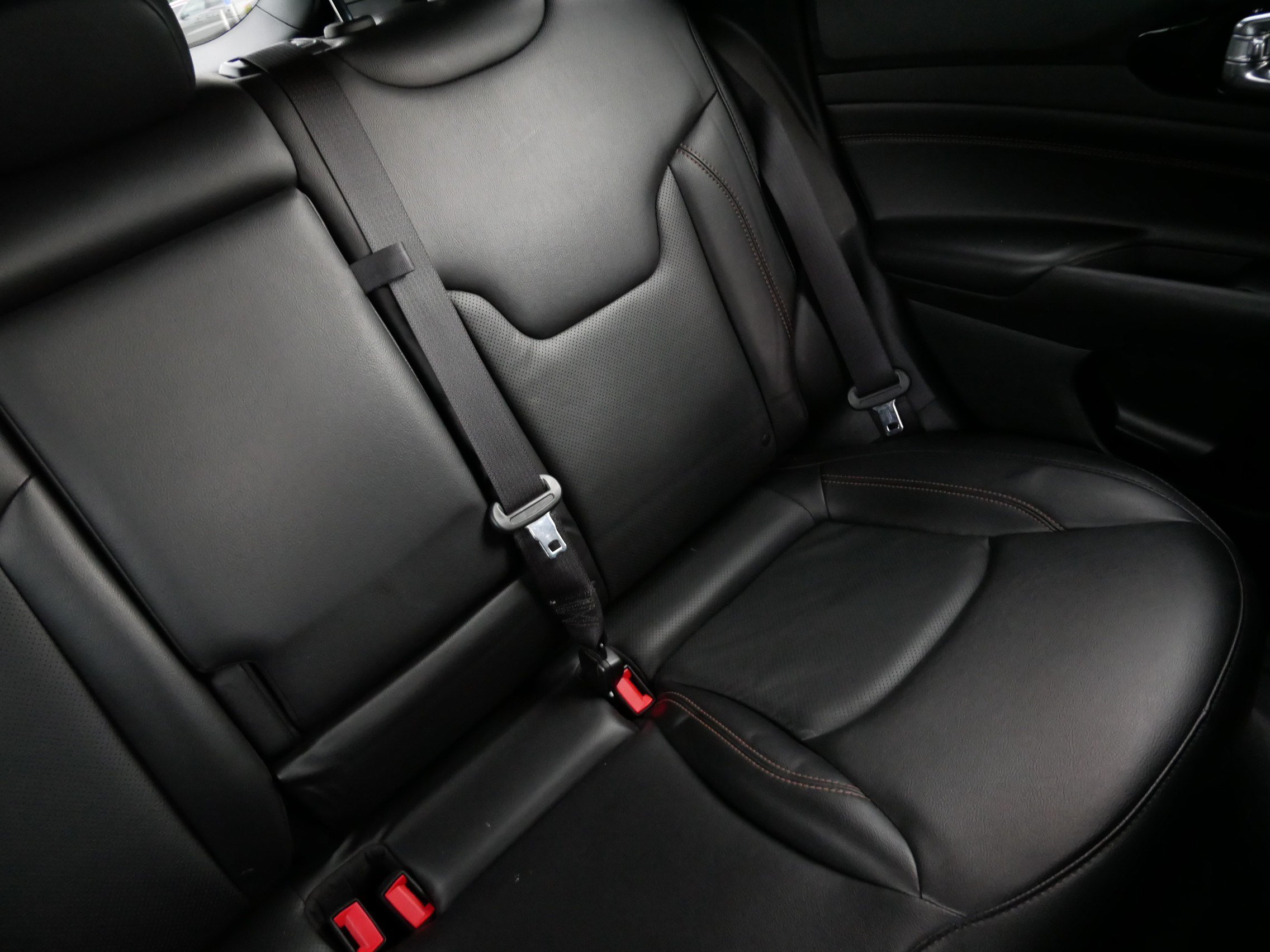 Certified 2022 Jeep Compass Limited AWD/4WD image 14